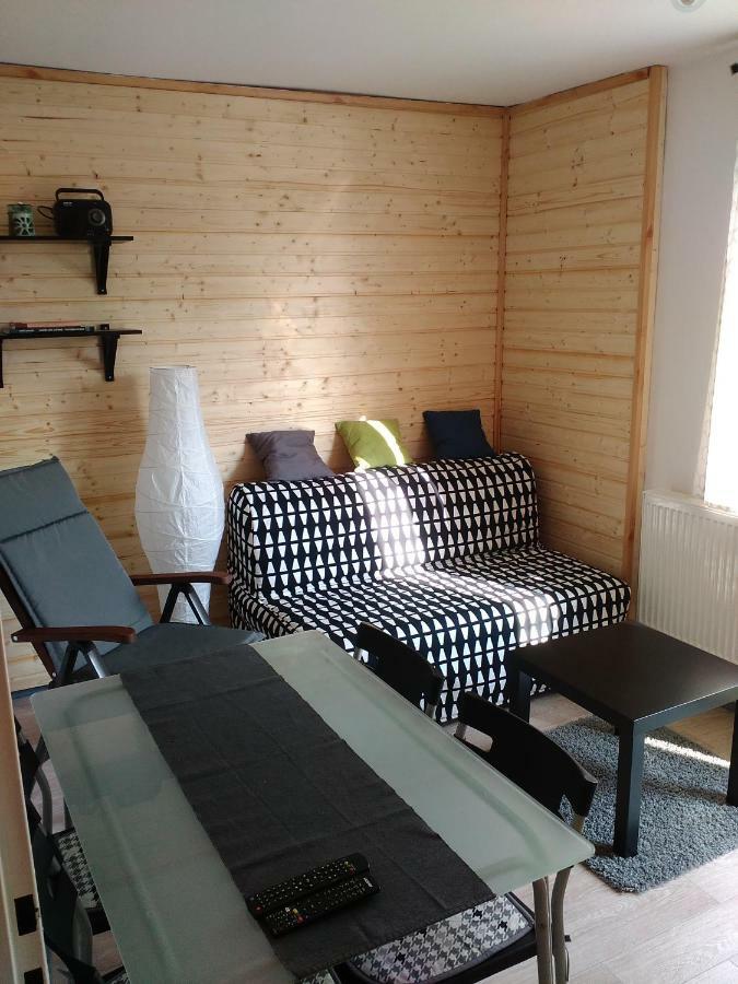 Na Polesi Apartment Zlutice Bagian luar foto